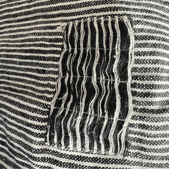 Paper Lace Patchwork - Black stripe linen - Picture 3 of 6